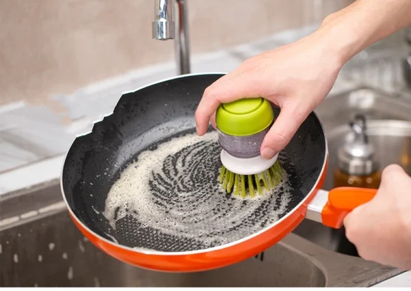 Dish Brush with Soap Dispenser – Image 13
