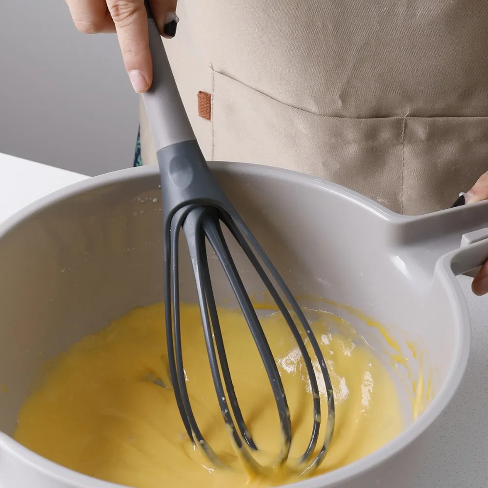 Creative hand mixer